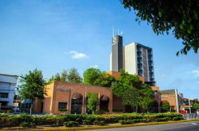Отель NEhotel Nueva Estancia  Леон
